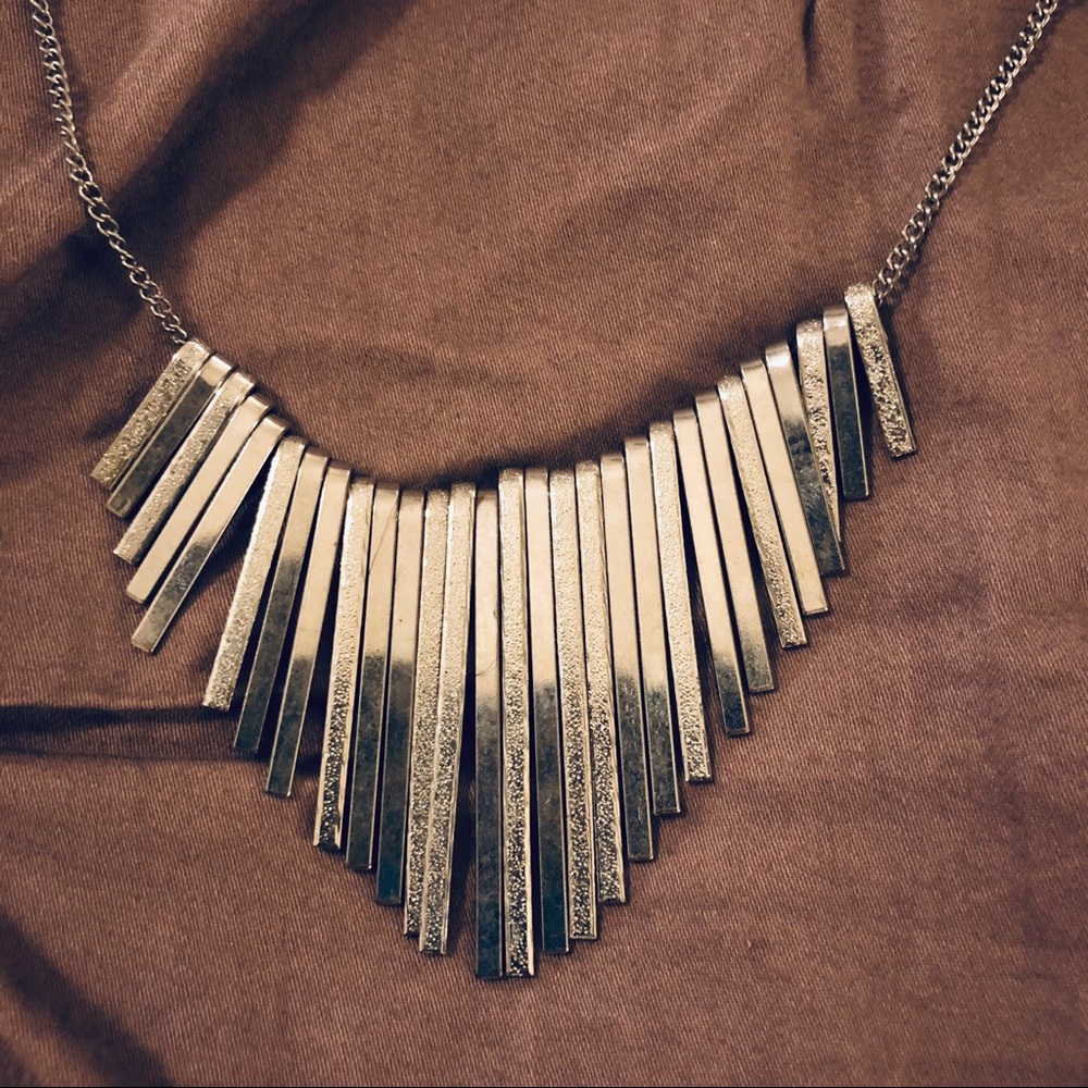 Bar necklace